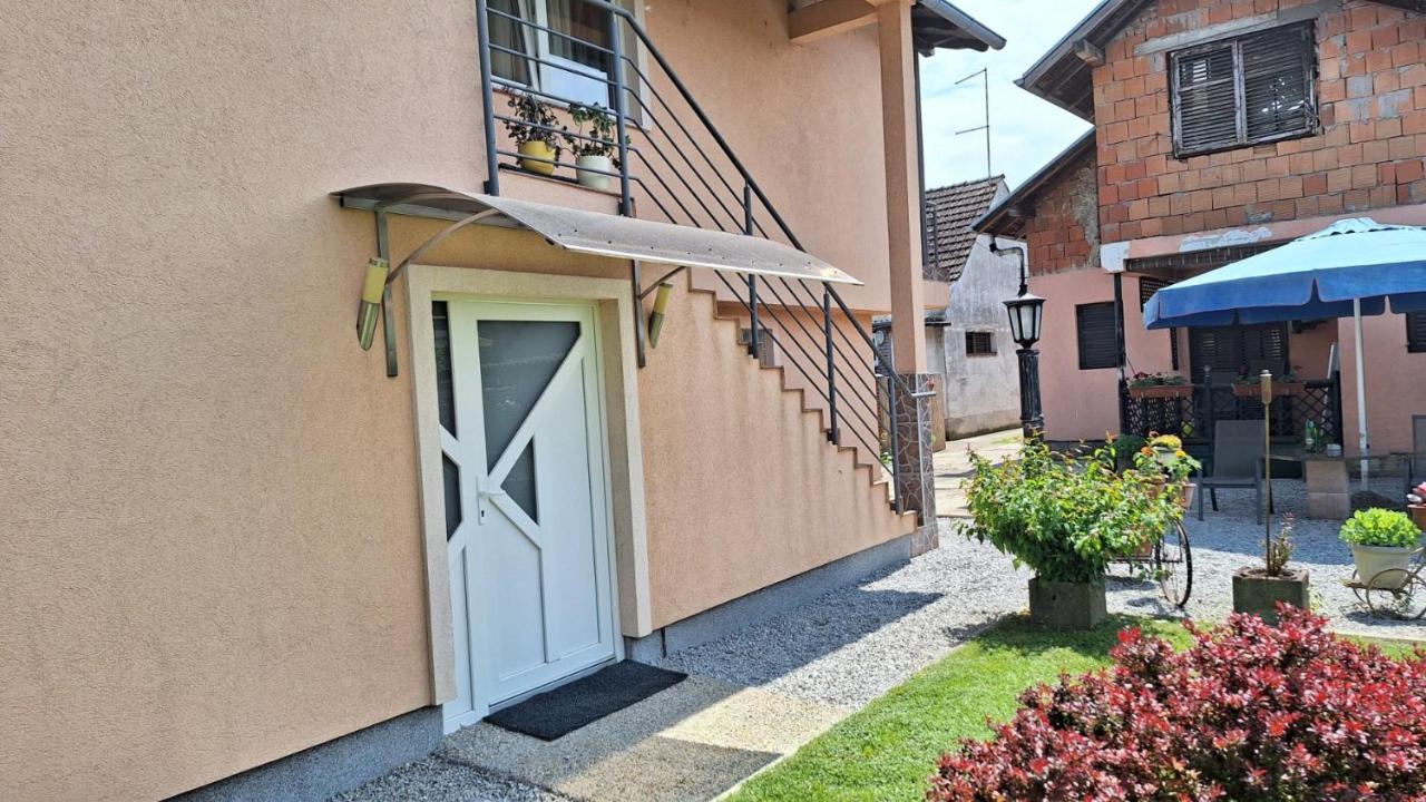 Motorcycle Friendly Apartman *